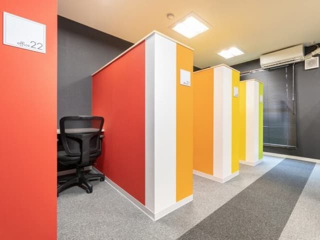 専用部_固定席。専用ロッカーも使用できます。©BIZcircle