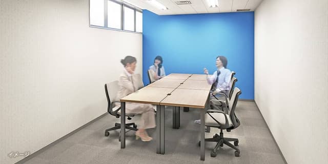 共有部_会議室。少人数から1時間単位で利用可能です。※画像はイメージです。©Regus