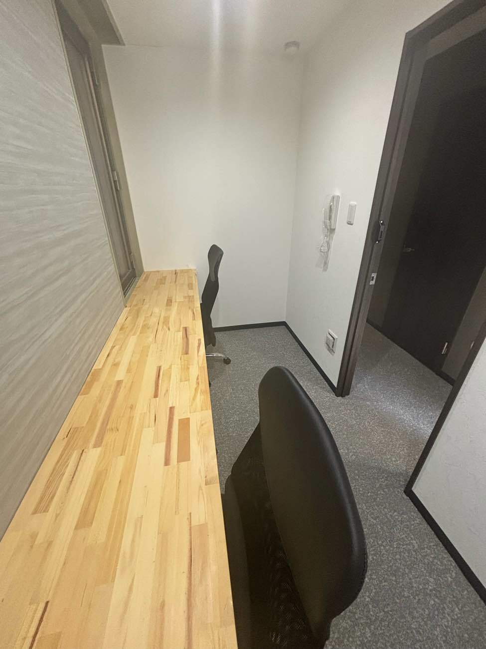 専有部_個室。インターネット環境を完備しています。