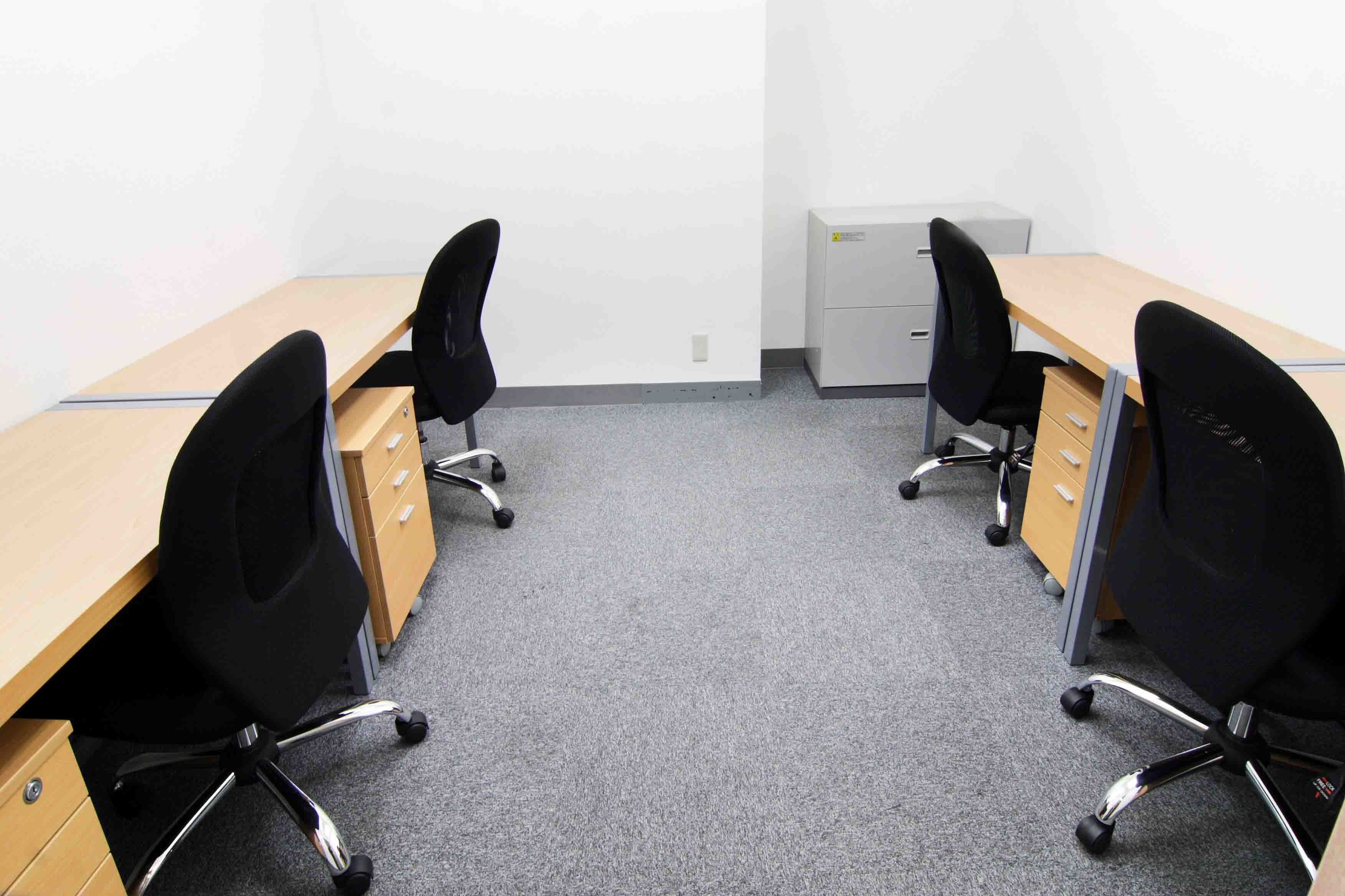 個室_一人一人がのびのびとスペースを利用できる空間設計になっています