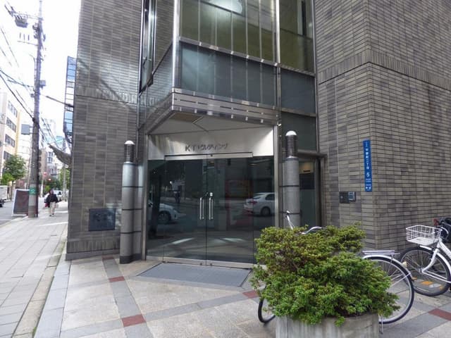 外観_エントランス