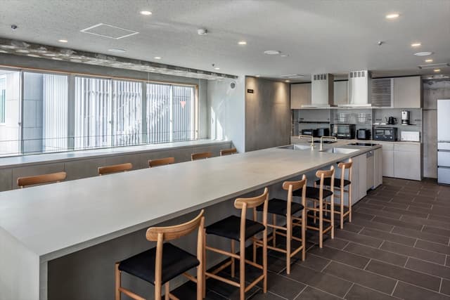 8Fシェアキッチン