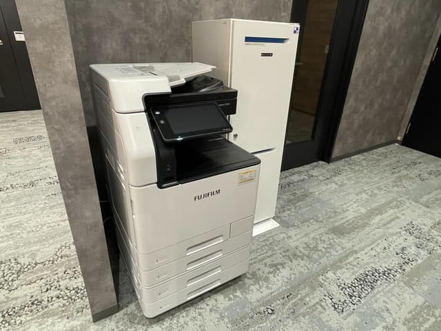 共用設備_複合機。毎月利用分のみまとめてご請求いたします。