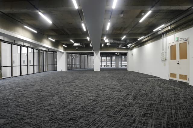 個室_専有部です。十分な採光を確保しています。