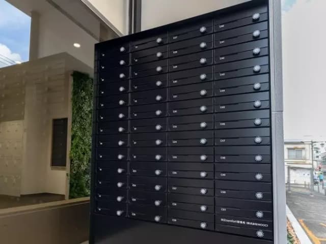 その他_ポスト。※画像はイメージです。©bizcomfort