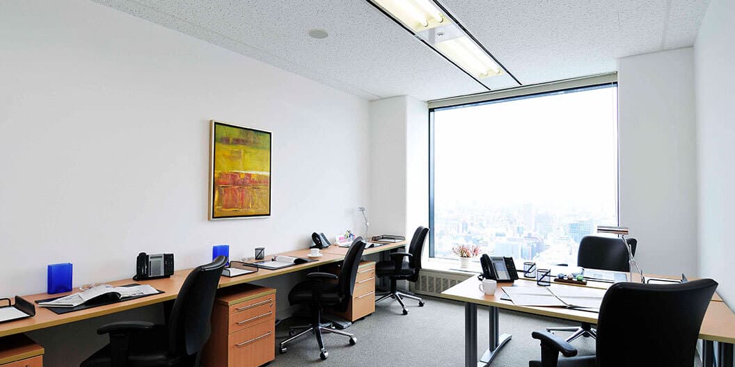 s_DSC3685_Japan_Osaka_Honmachi-Osaka-Kokusai_Office-1