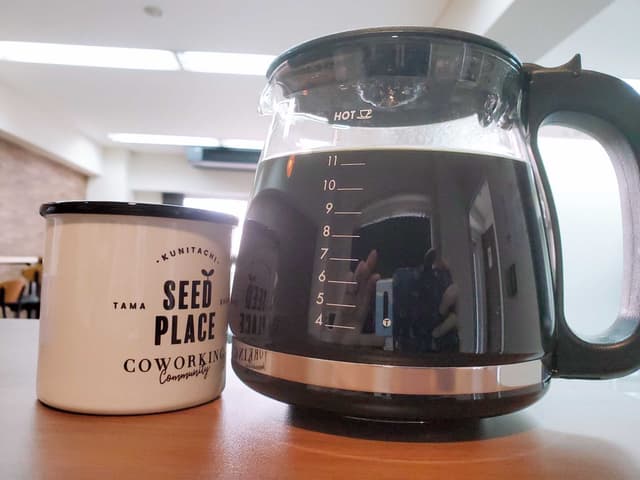 設備_コーヒーを飲んでリフレッシュしましょう。