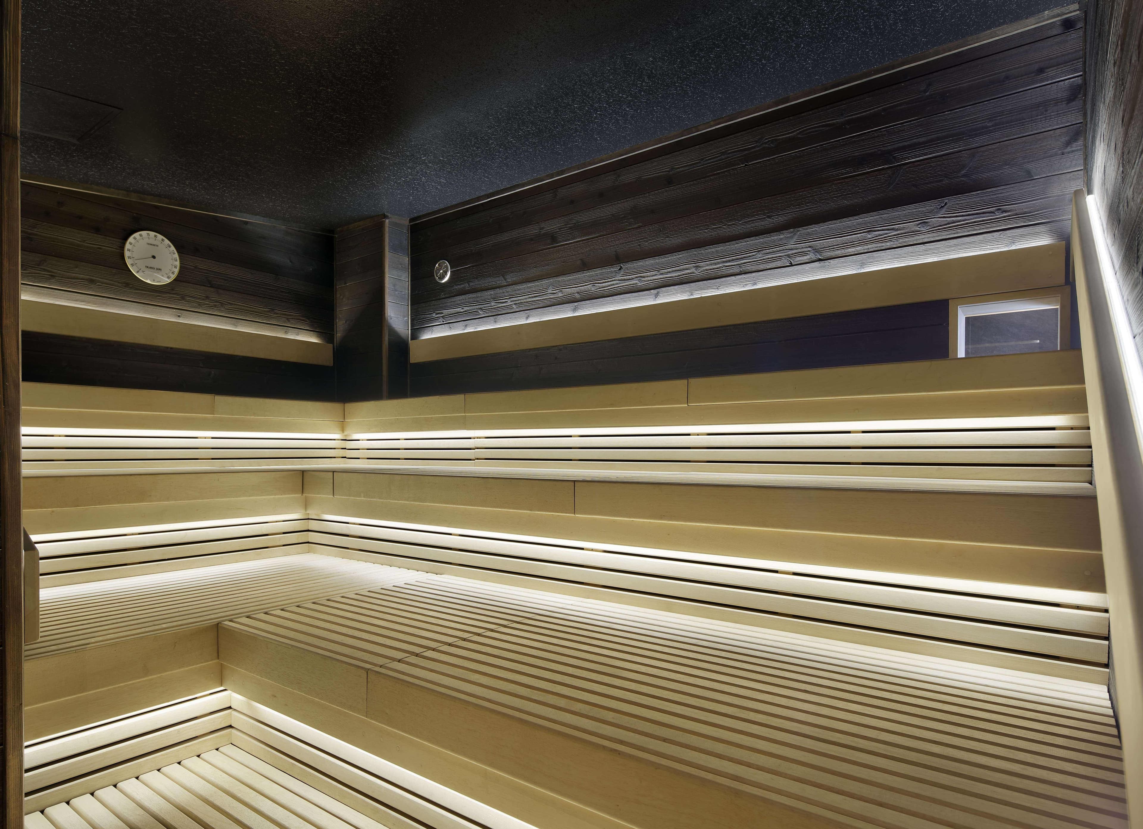 男性専用サウナもしくはインドアゴルフの使用料付!!
