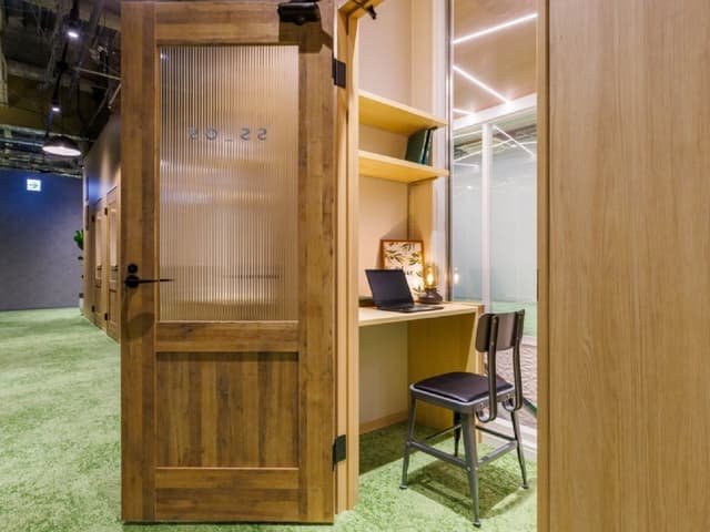 個室_法人登記・24時間利用可能。
