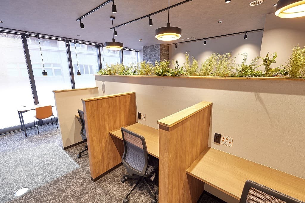【coworking】飲食可能なカフェブース