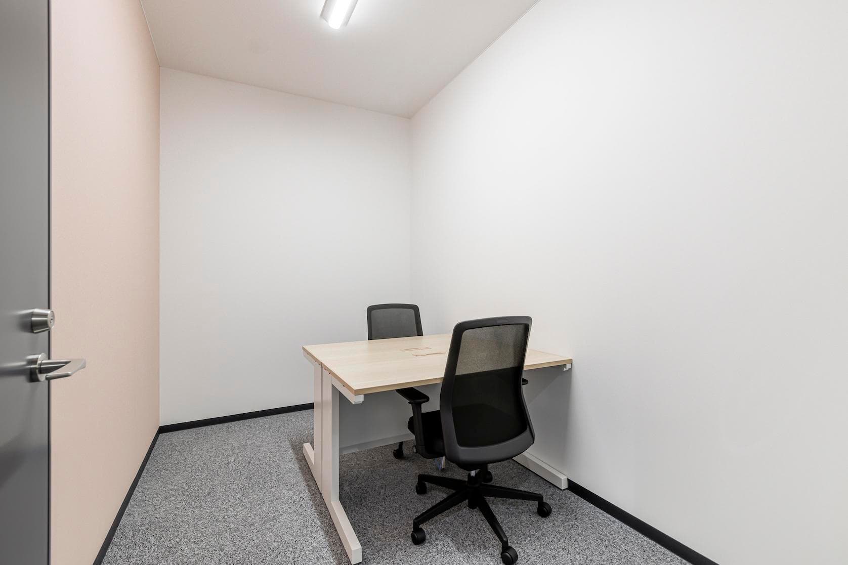 regus_山形_小オフイス_2F_212_1