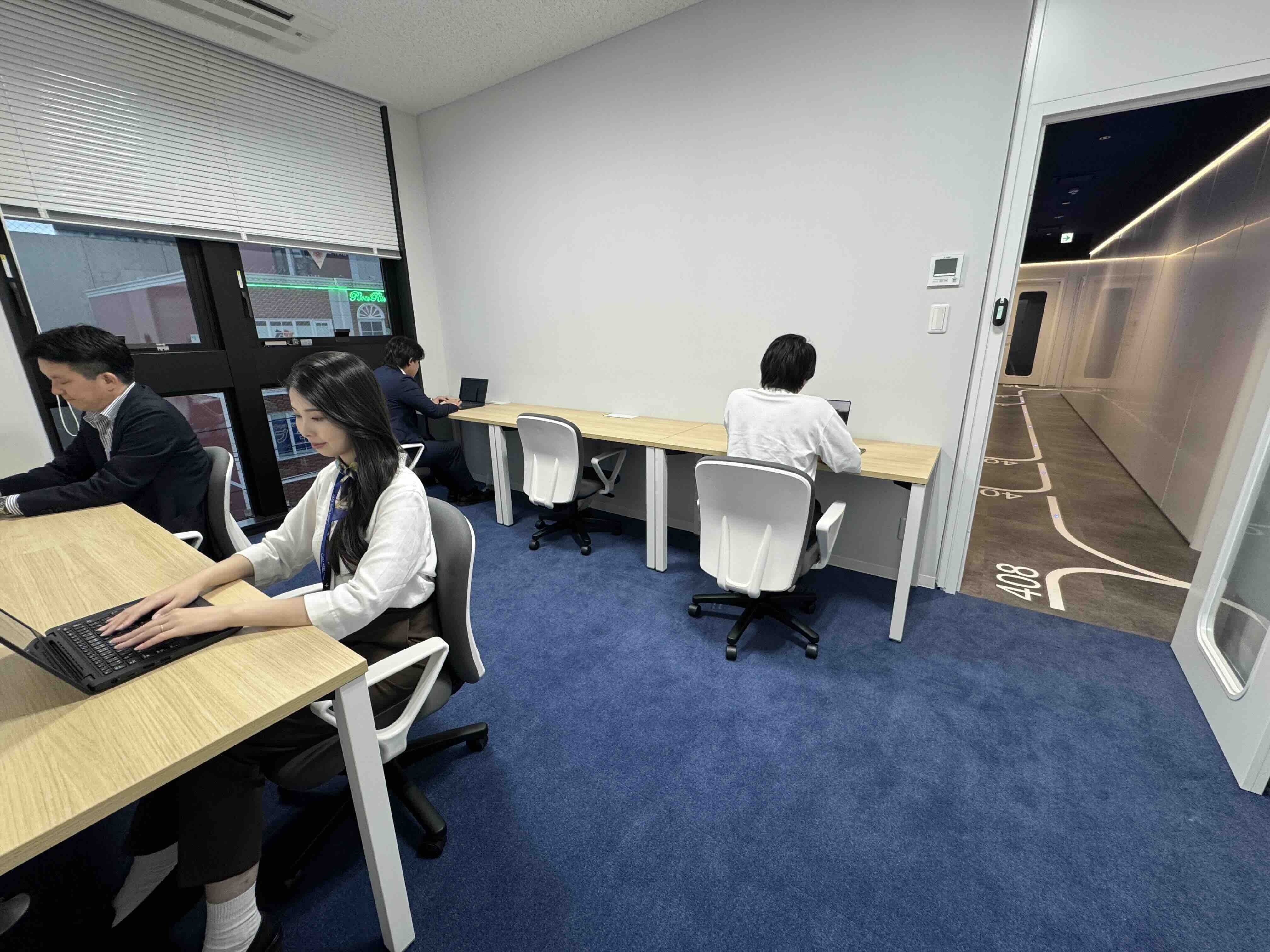 専有部_個室。家具付きです。