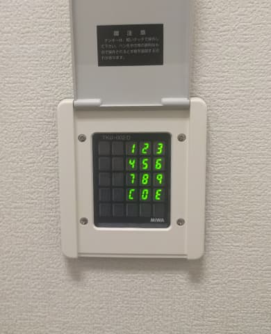 フロア入り口_オートロック
