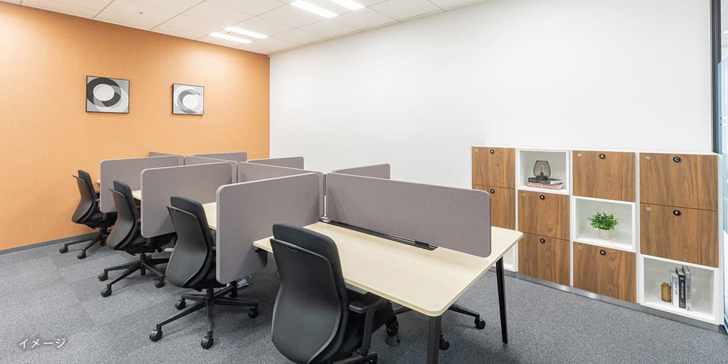専有部_コワーキングスペース。デスク単位での契約で利用可能です。※画像はイメージです。©Regus