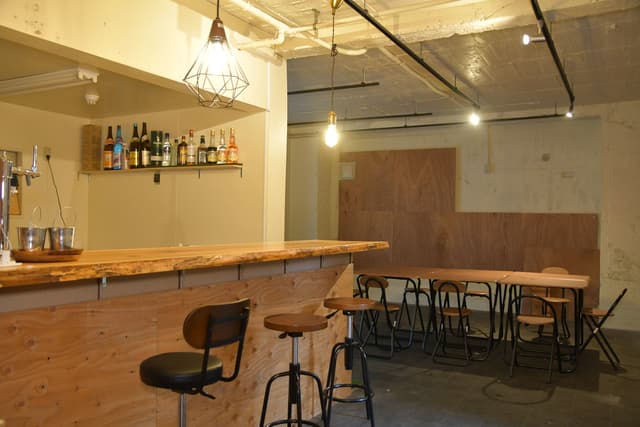 内観_バースペースの写真です。