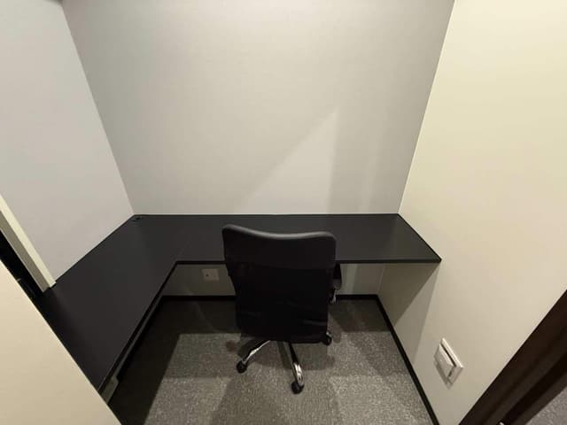 専有部_個室。1~3名の個室を用意しています。