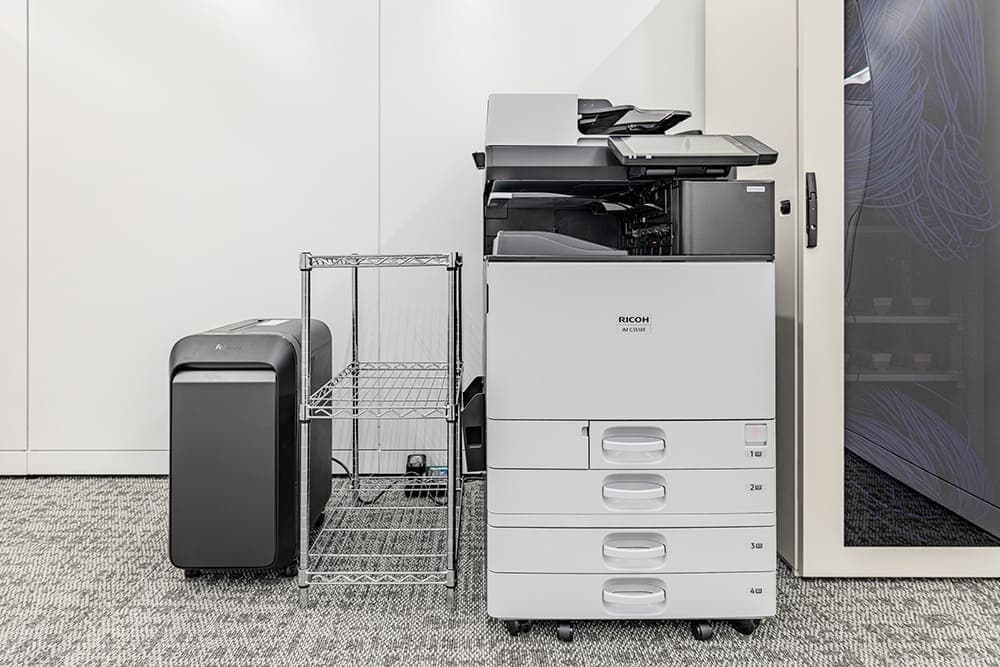color-copier-shredder_tennozu-first-tower_1000