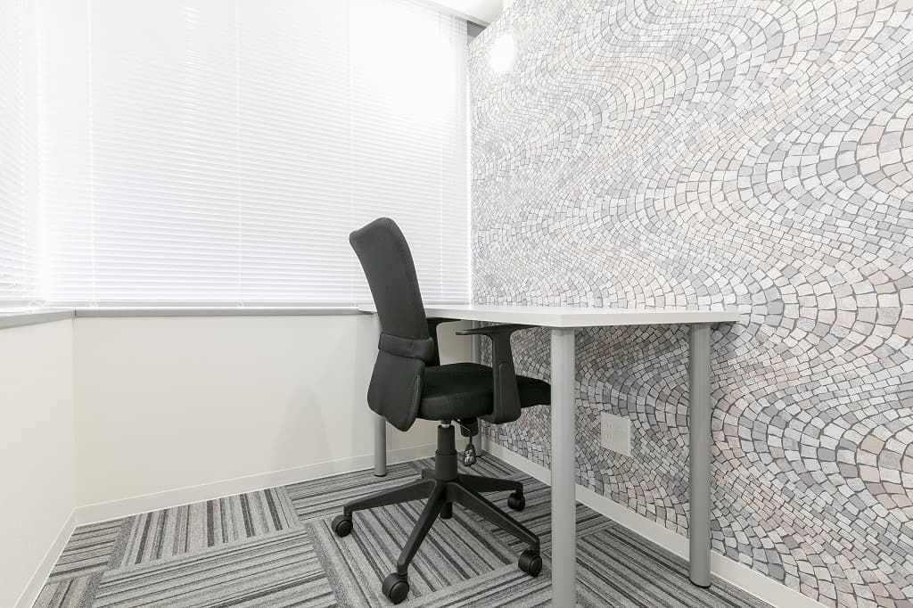 個室_充実した設備が整っているため、ビジネスに集中できます。