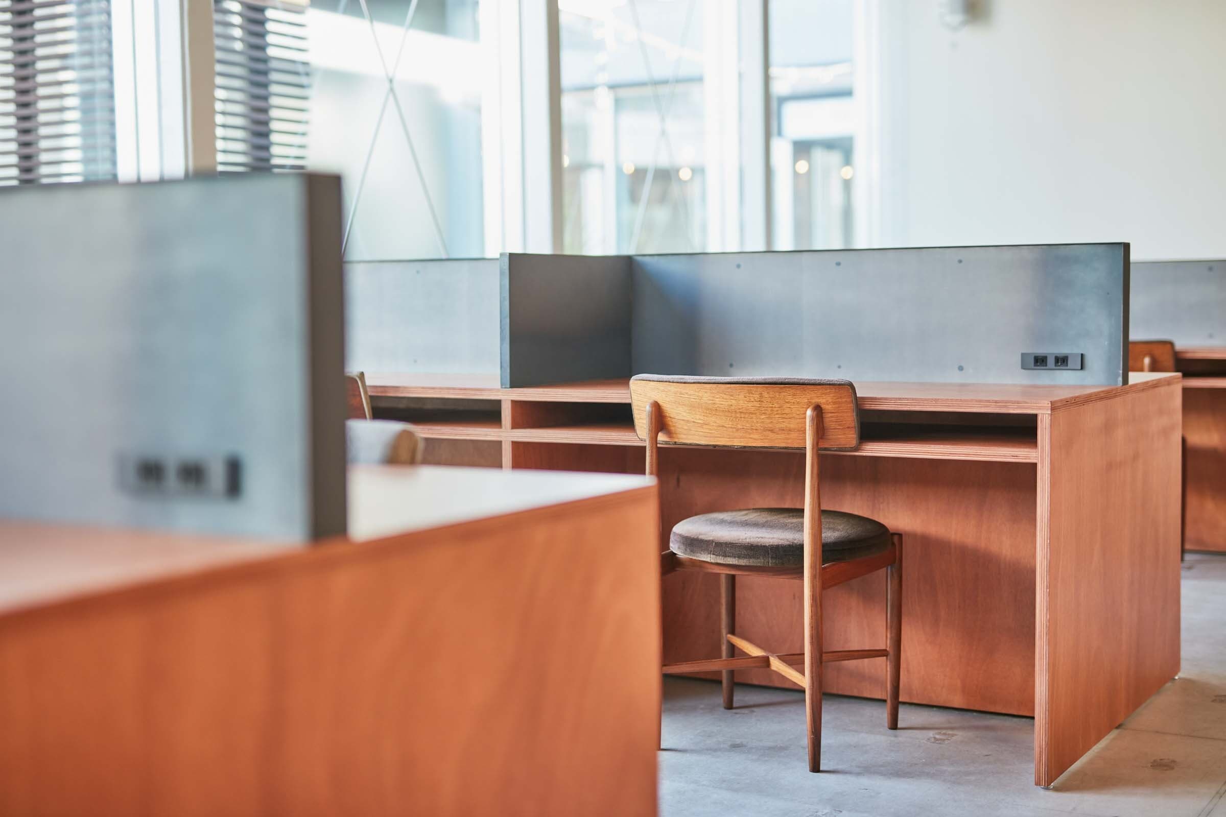 desk