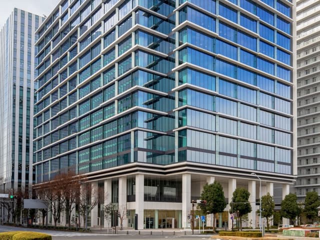 外観_オーシャンゲートみなとみらいの8階にオフィスはあります。©WeWork