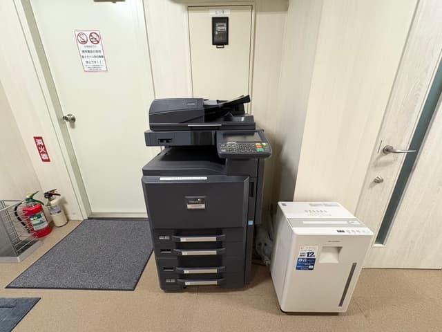 その他_複合機・シュレッダー。