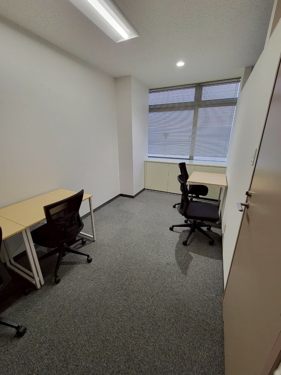 LINE_ALBUM_7階参考写真_250731_19