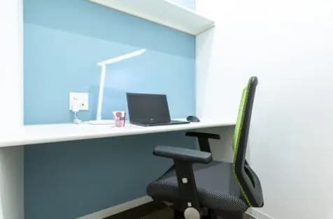 専有部_個室。専用ポスト、登記の利用が可能です。©BIZcomfort