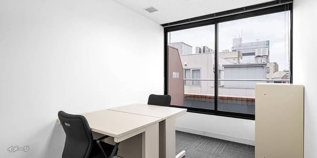 専有部_個室。家具付きのお部屋です。※画像はイメージです。©Regus