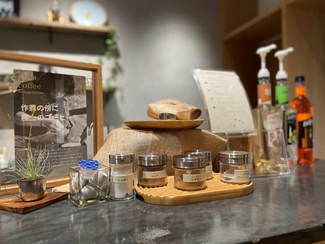 その他_コーヒーコーナー。オリジナルコーヒーなど自由に飲むことができます。