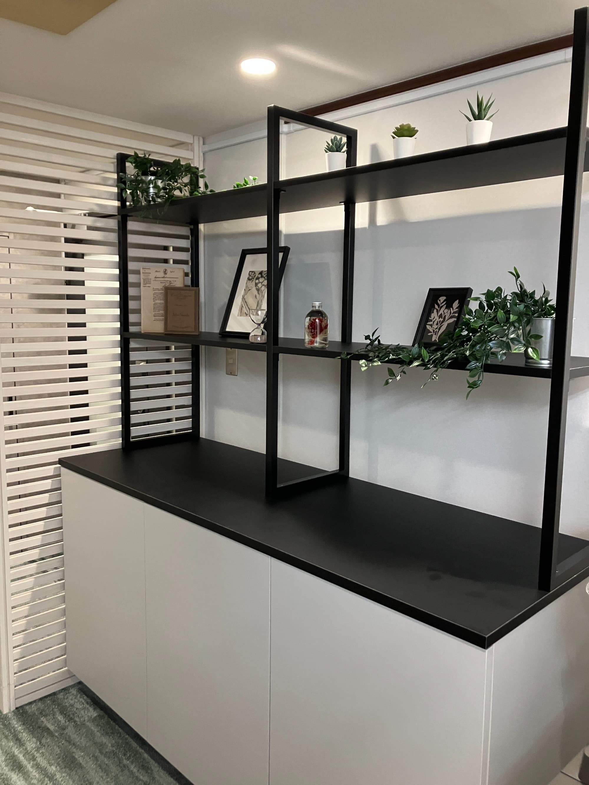 インテリア小物設置jpg