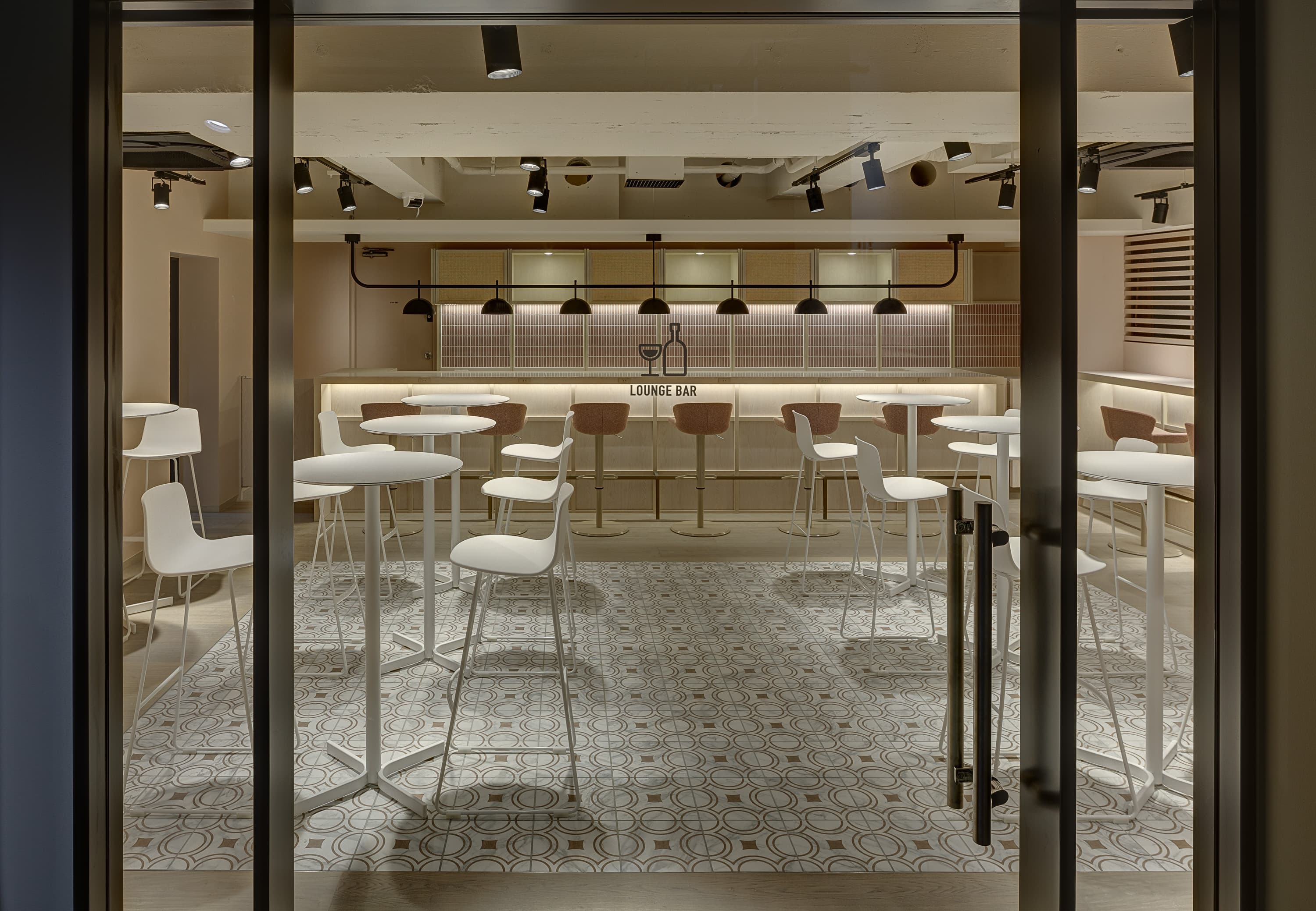 d8-workcourt-shirokane-2022-1027