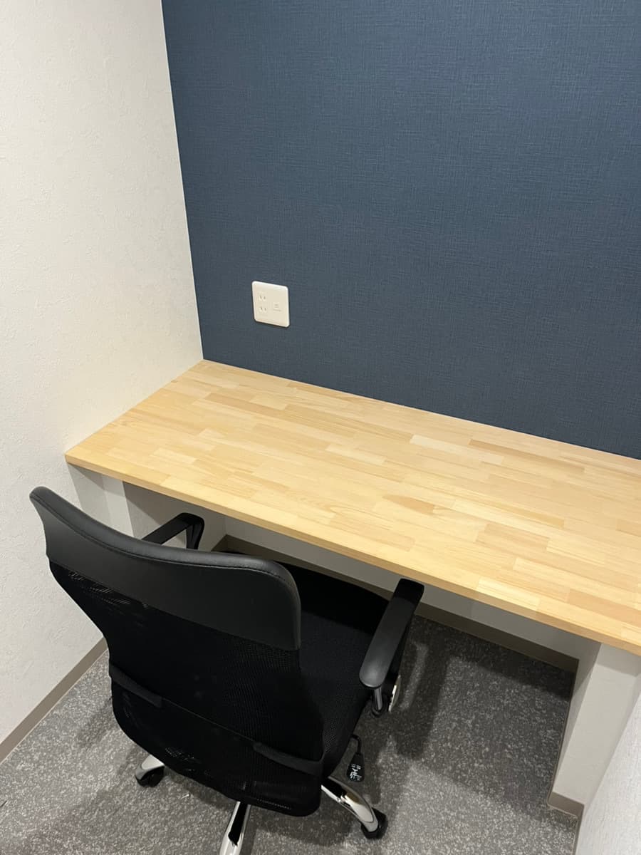 専有部_個室。インターネット環境を完備しています。
