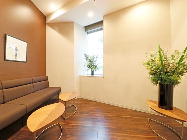 共用部_ラウンジ。商談や打ち合わせなどにもご利用できます。