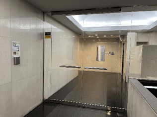 新宿ビジネスガーデン_建物入口