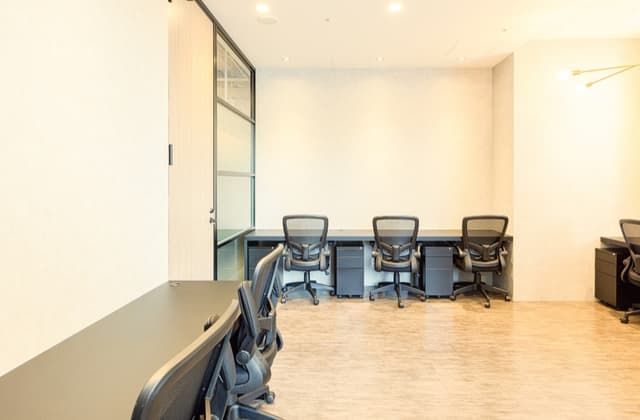 もちろんWI-FI、電源完備です!