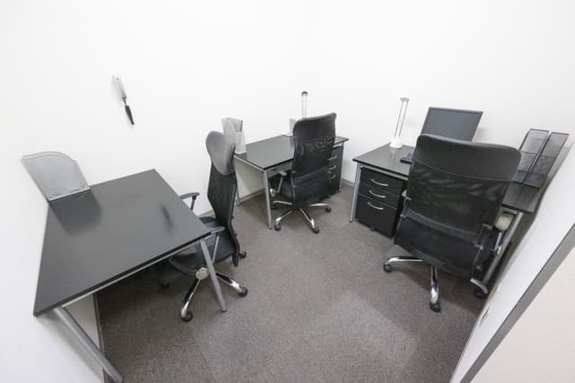 専有部_個室。24時間利用可能な完全個室のオフィスです。