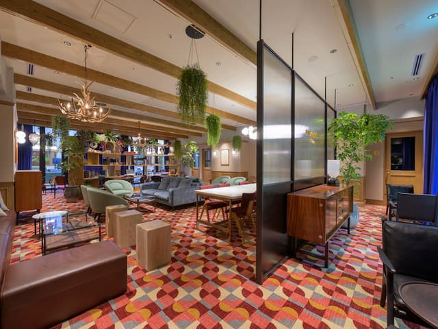 Premium Lounge_入居者専用のオープンスペースで、プライバシーの確保が可能です。
