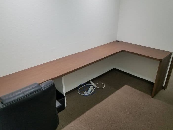 個室_個人情報を扱う職種の方にも安心してご利用いただける個室をご用意しております。