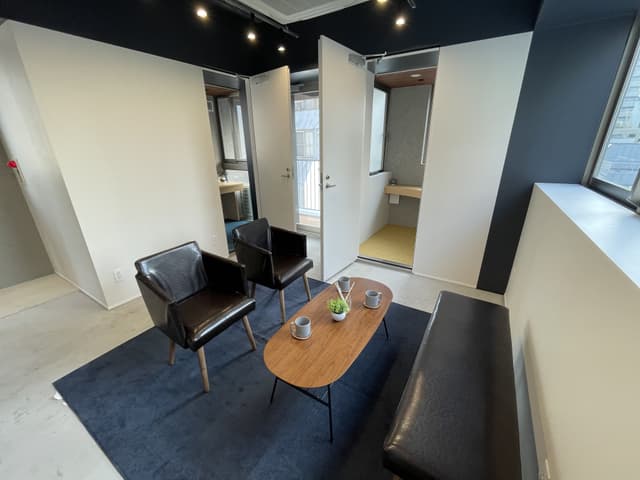 5階専有部。セットアップ済みです。キャンペーン中につき家具付きでも家賃は据え置きです。