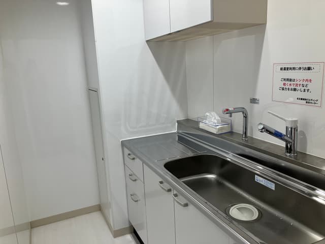 給湯室_シンクが備え付けてあります。