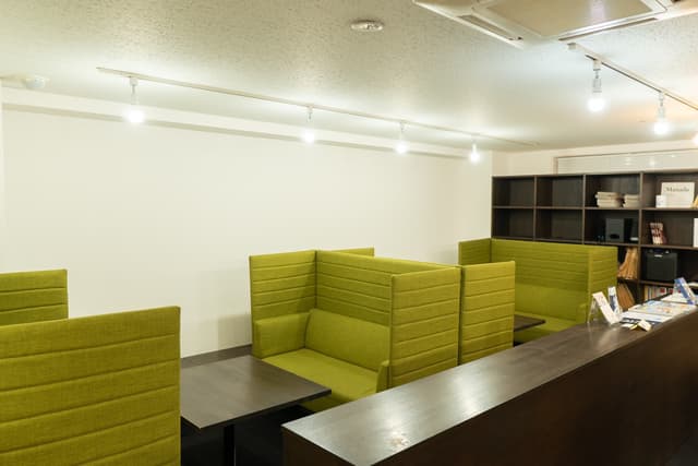 MTGスペース_来客時にも打ち合わせスペースとして活用できます