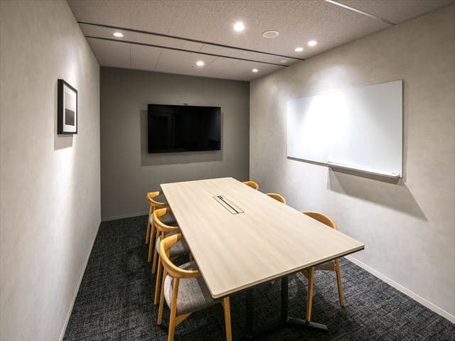 12_D750e4328-HDR_R