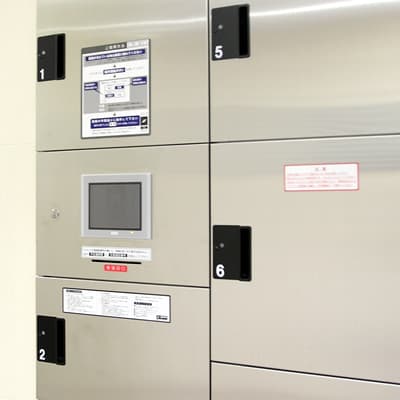 宅配ポスト_専用の宅配ポストにより、留守中の荷物の受け取りが可能です。