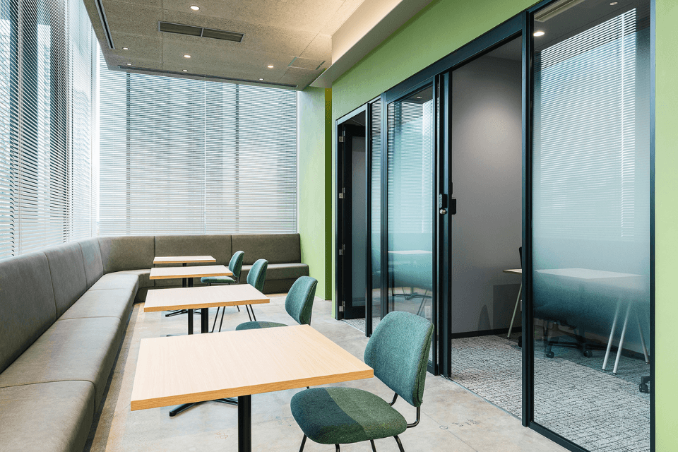 JUST_FIT_OFFICE_掲載画像共用部_