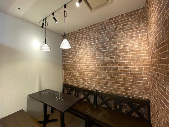 共用部_会議スペース。個室タイプの会議室もご用意しています。