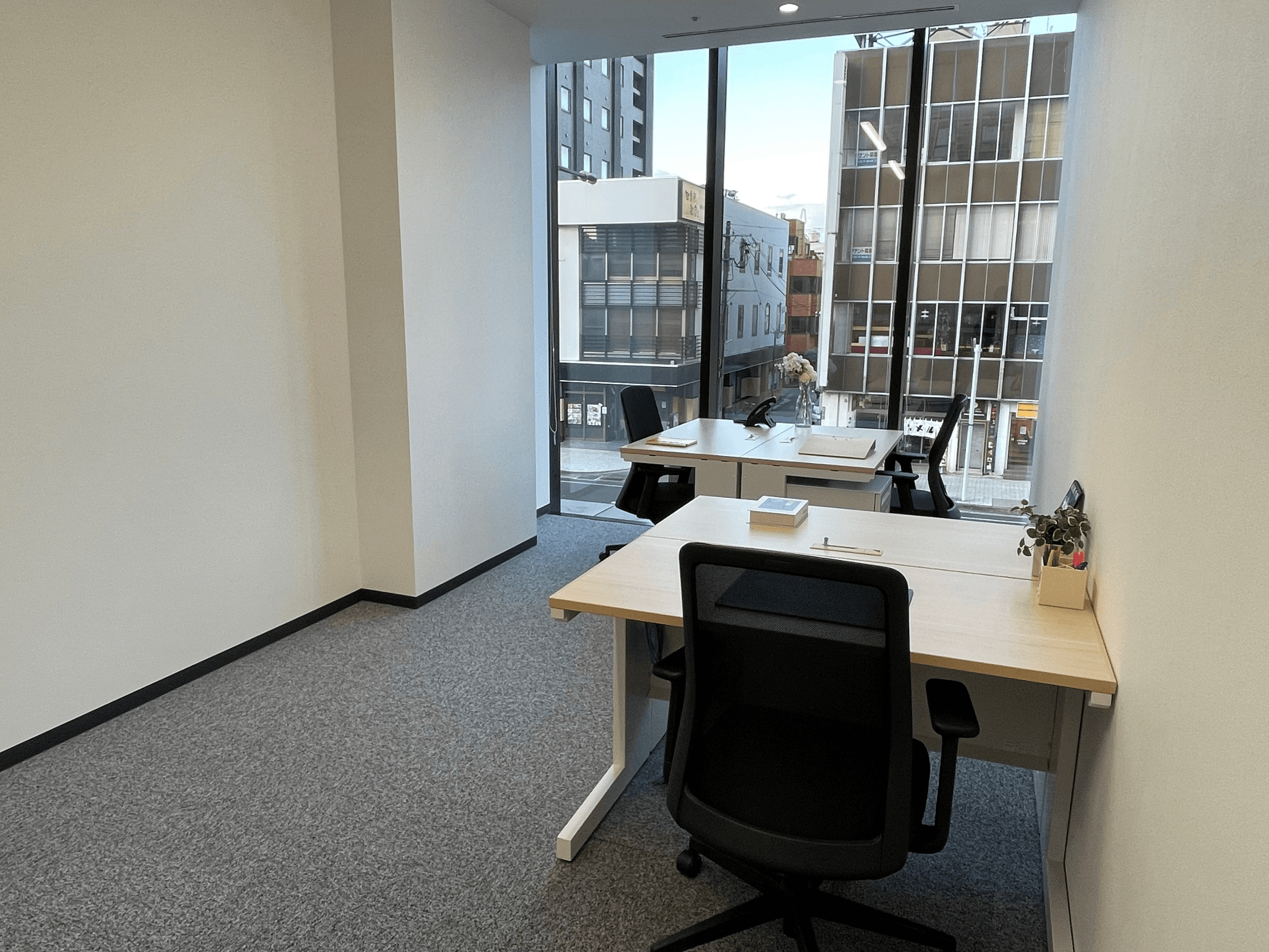 Office204
