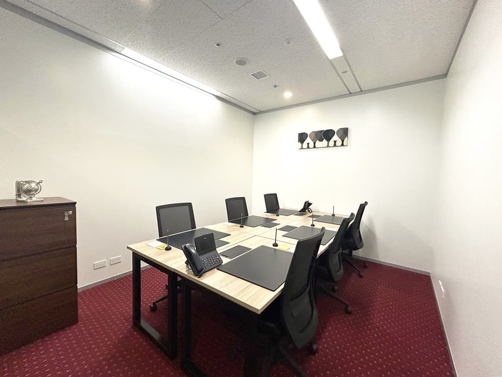 通路側オフィスイメージ