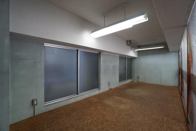 ロフト_15㎡の広さがあるロフトです。ロフトなので天井は低めですが様々な用途がありそうです。