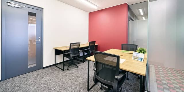 専有部_個室。家具付き、Wi-Fi完備ですぐにビジネスをスタートできます。※画像はイメージです。©Regus