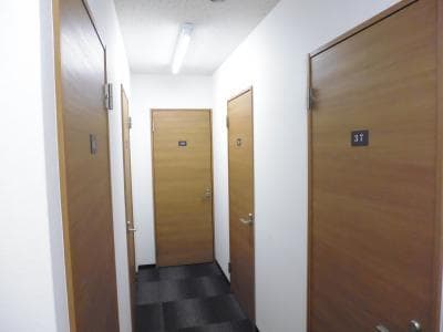 内観_廊下部分の写真です。